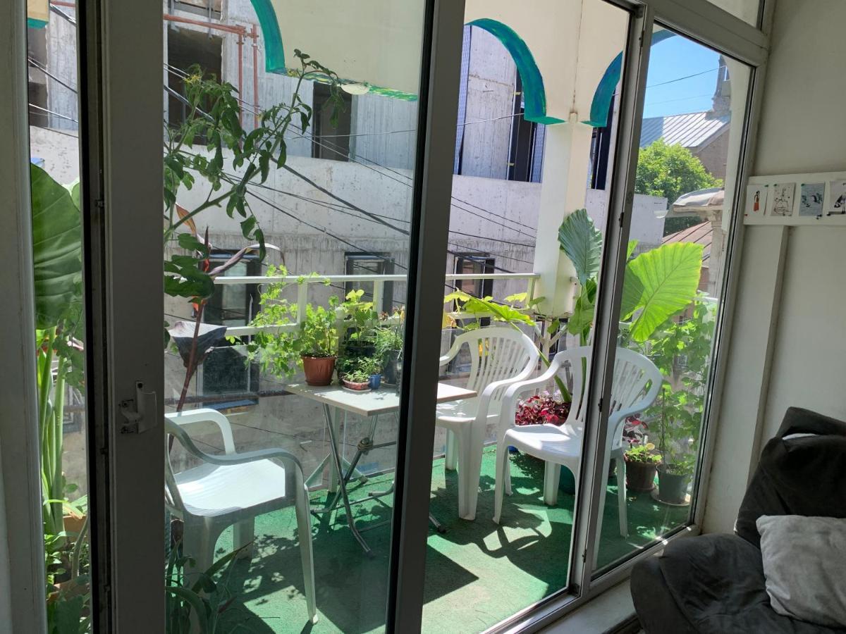 Home Stay Georgia Tbilissi Extérieur photo