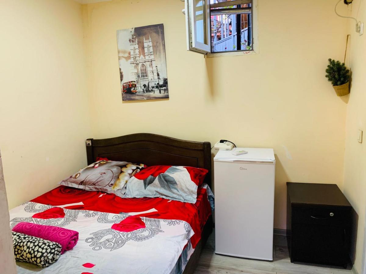 Home Stay Georgia Tbilissi Extérieur photo